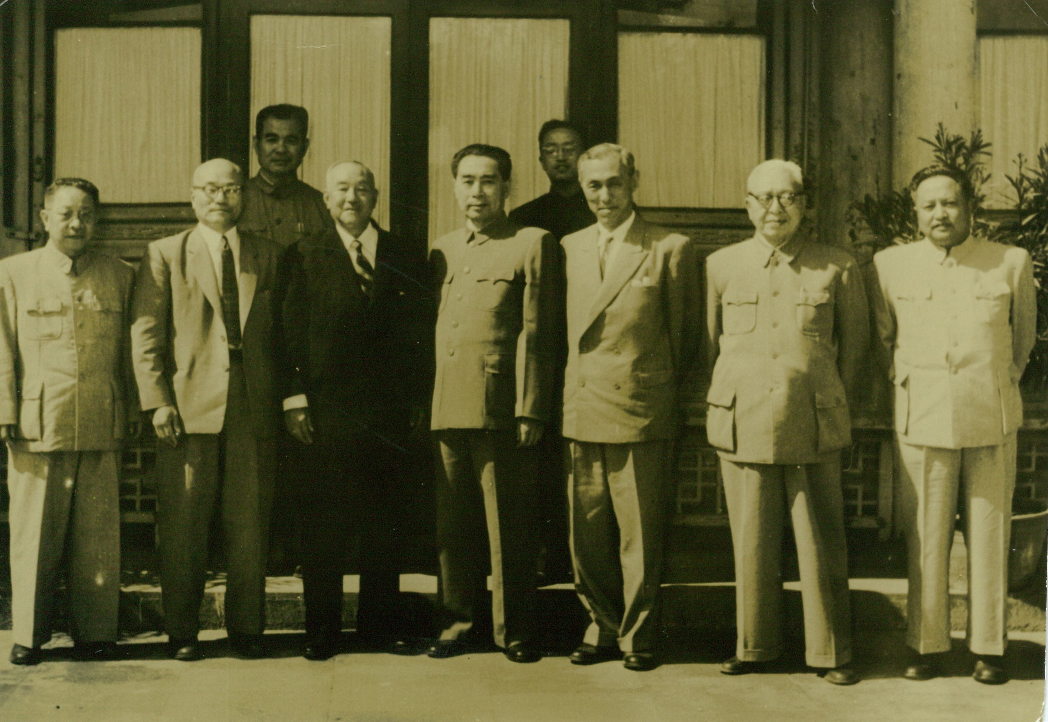 周恩来 