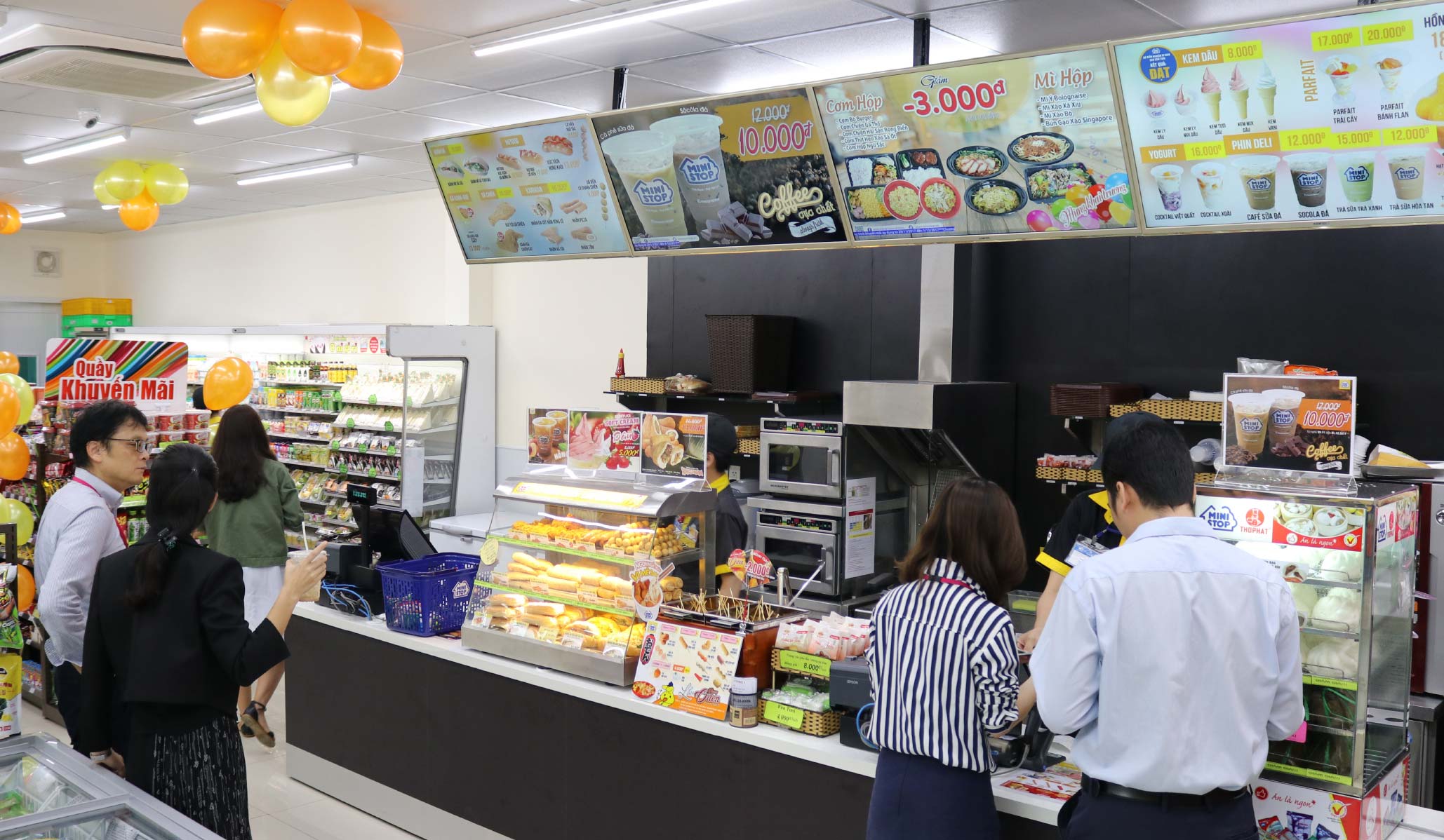 Japan’s Ministop evolves a unique Vietnamese flavor