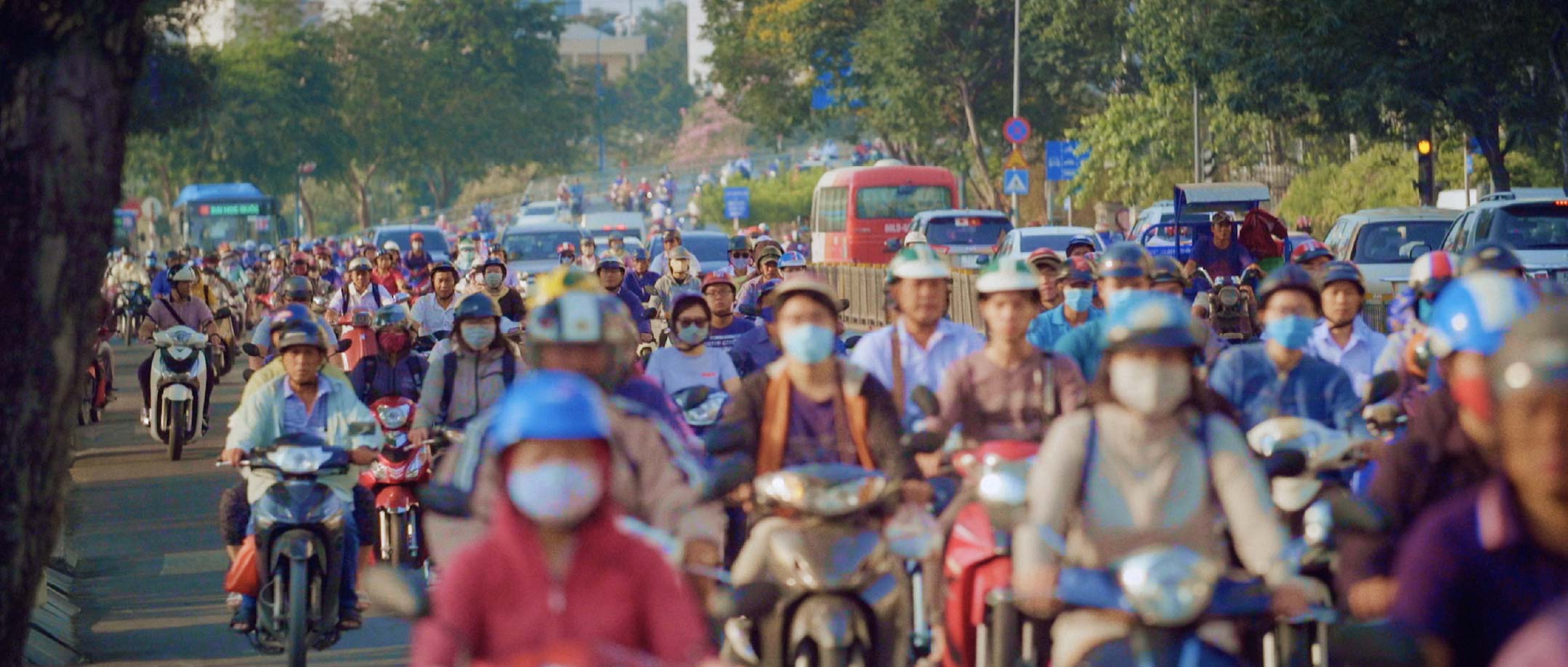 ロックダウン下のベトナム コンビニがライフラインに イメージ