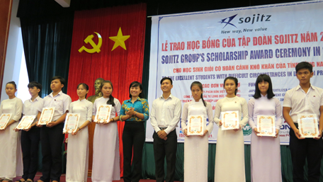 photo/Vietnam: Scholarship Program