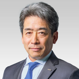 代表取締役 社長CEO 植村 幸祐