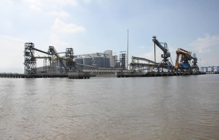 Port facilities of Interflour Vietnam Limited